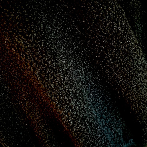 Black Fuzzy Sweatshirt - Size Large
Heavy duty Lining - Excellent condition - Picture 2 of 8